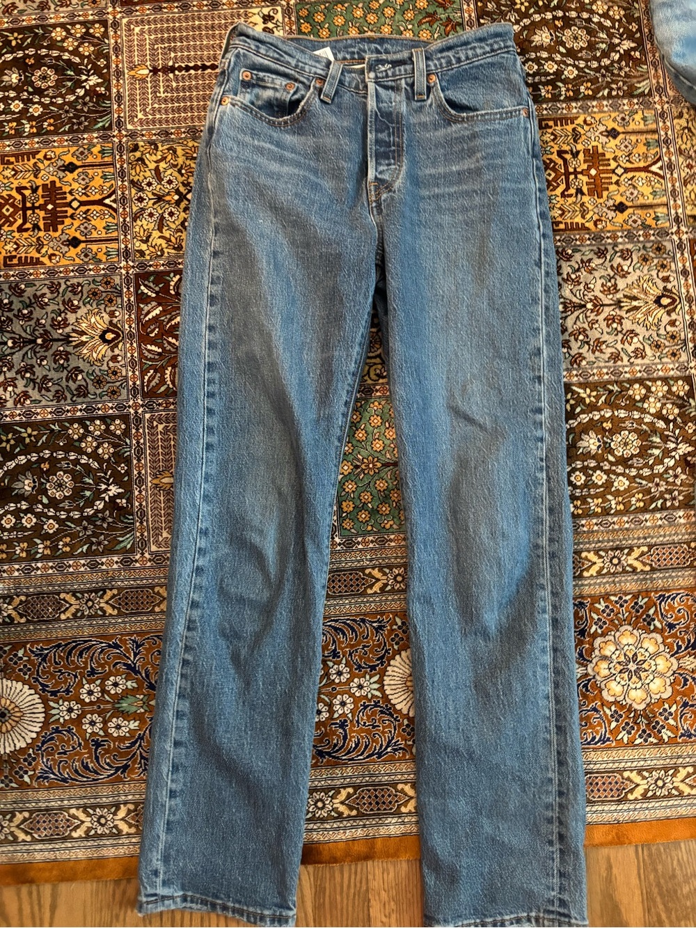 Levi’s 501 Classic Straight-Leg Women's Jeans in Light Blue